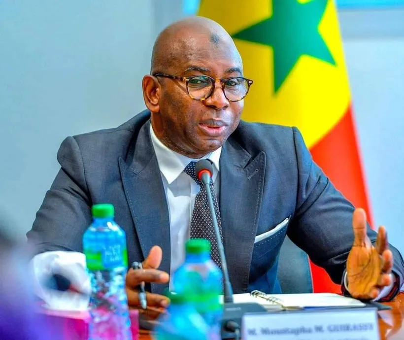 Crise scolaire au Sénégal : Guirassy tend la main au G7