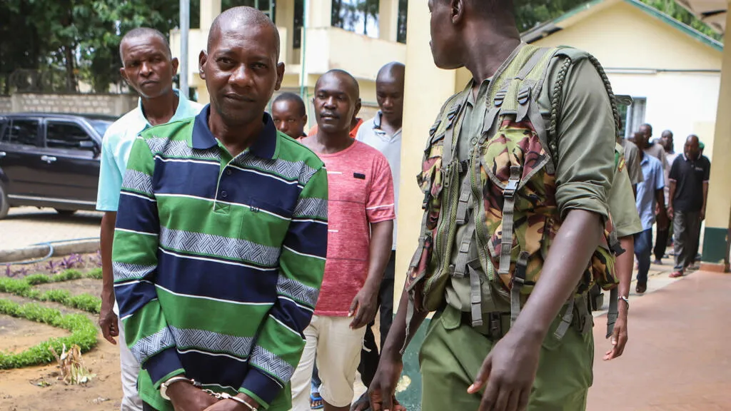 Le massacre de Shakahola : le procès du pasteur de la mort